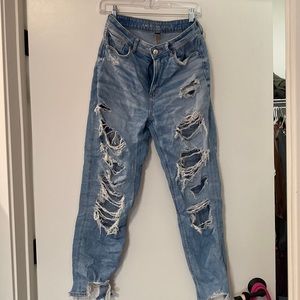 American Eagle Mom Jeans